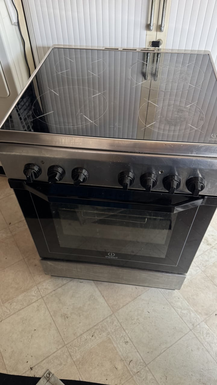 Indesit fornuis