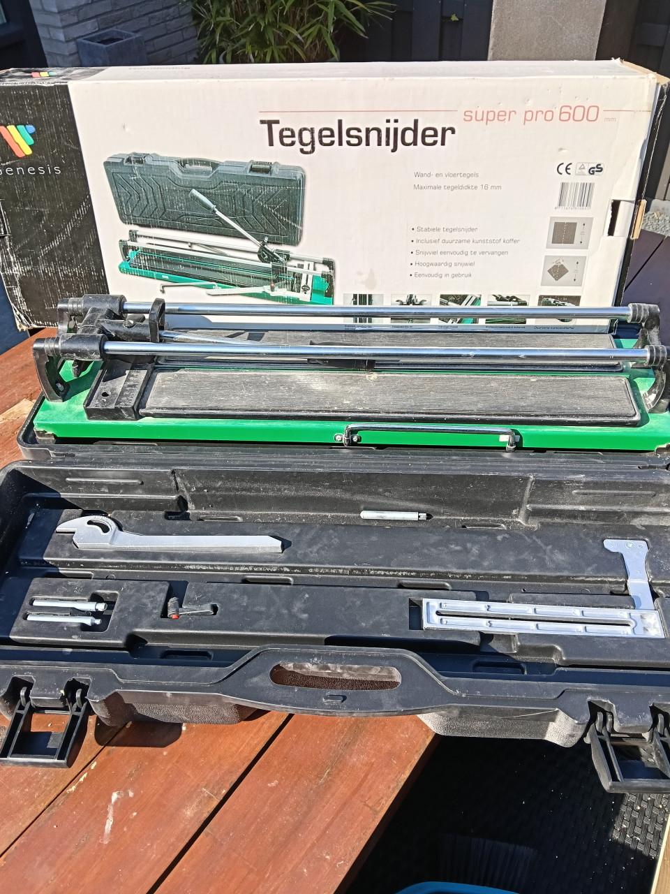 Tegelsnijder Super Pro 600