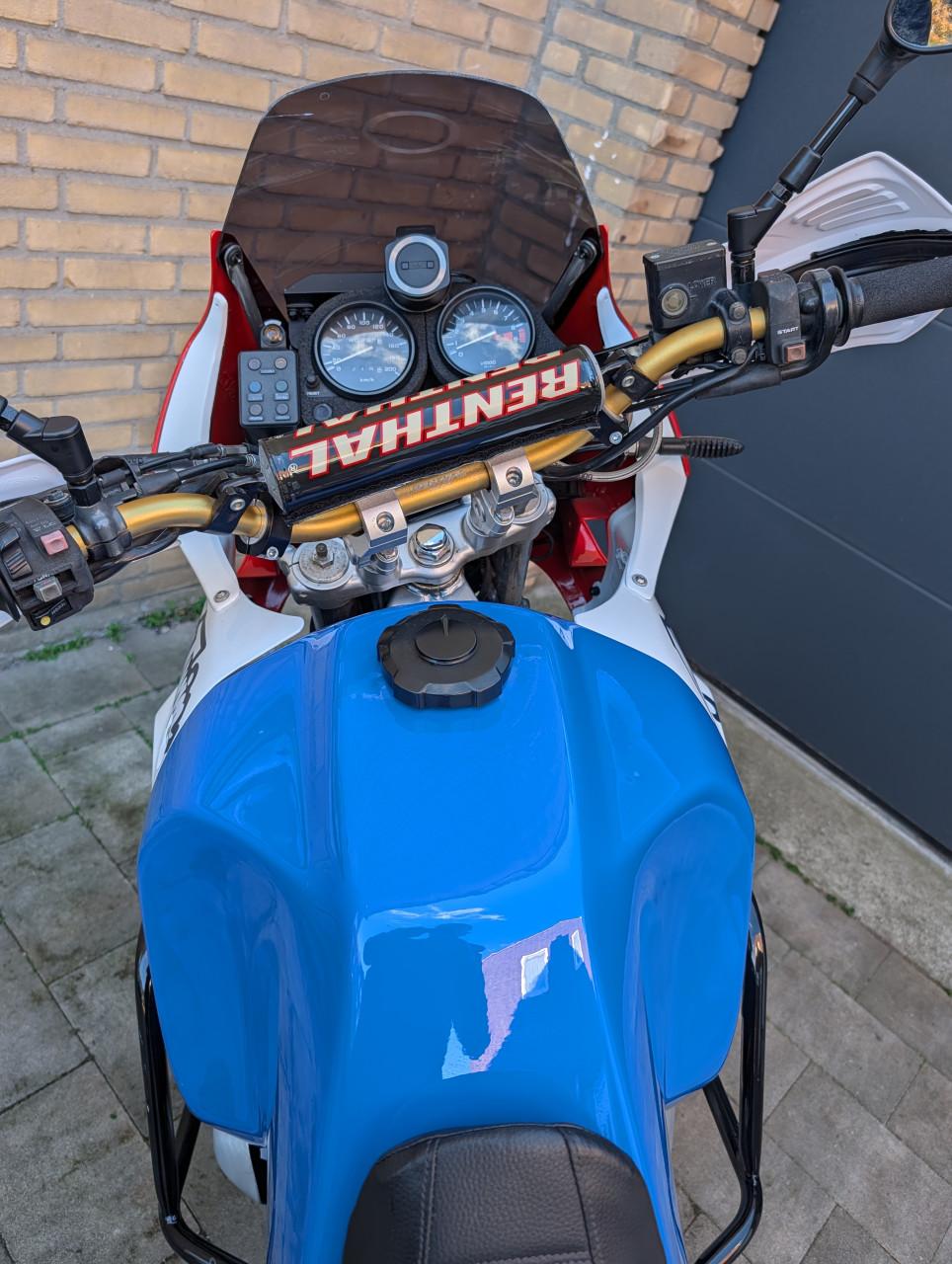 Honda Africa Twin XRV750 rd04