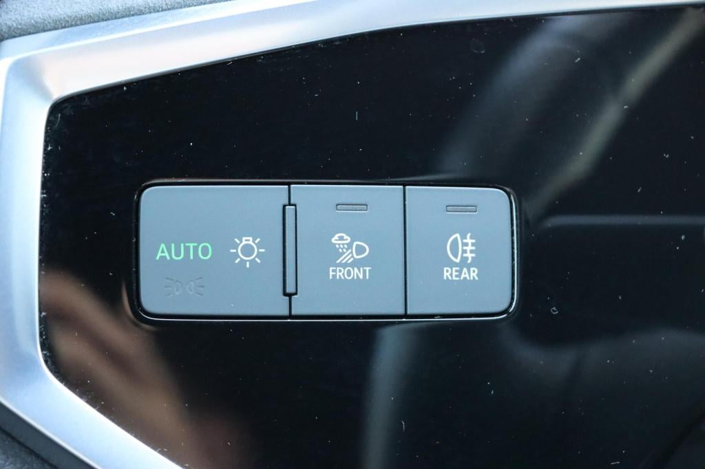 Audi Q3 sportback 45 tfsi e s edition 245pk s tronic | soh 91,2% |