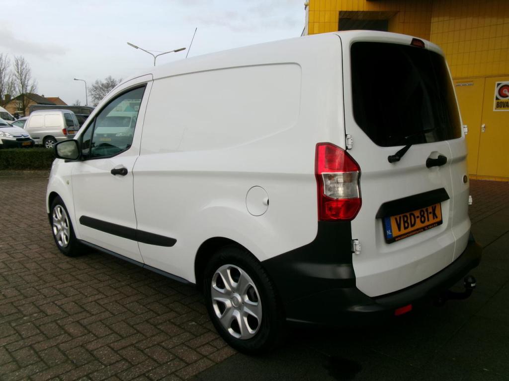 Ford Transit Courier 1.5 tdci airco, cr.contr navi, schuifd. tr.h.