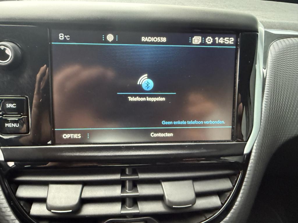 Peugeot 208 1.2 puretech blue lease executive 5-drs