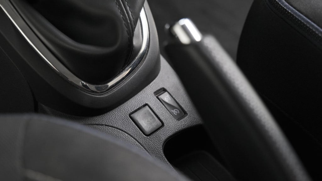 Renault Captur tce 120 dynamique | trekhaak | camera | r-link navigatie | p