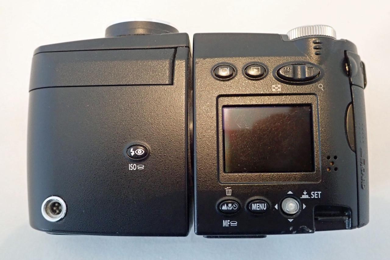 NIKON Coolpix 4500 Digital Camera