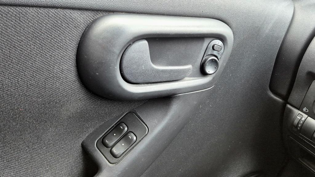 Opel Combo 1.4-16v comfort 1.4-16v | 2x zijschuifdeur | achterklep | trekha