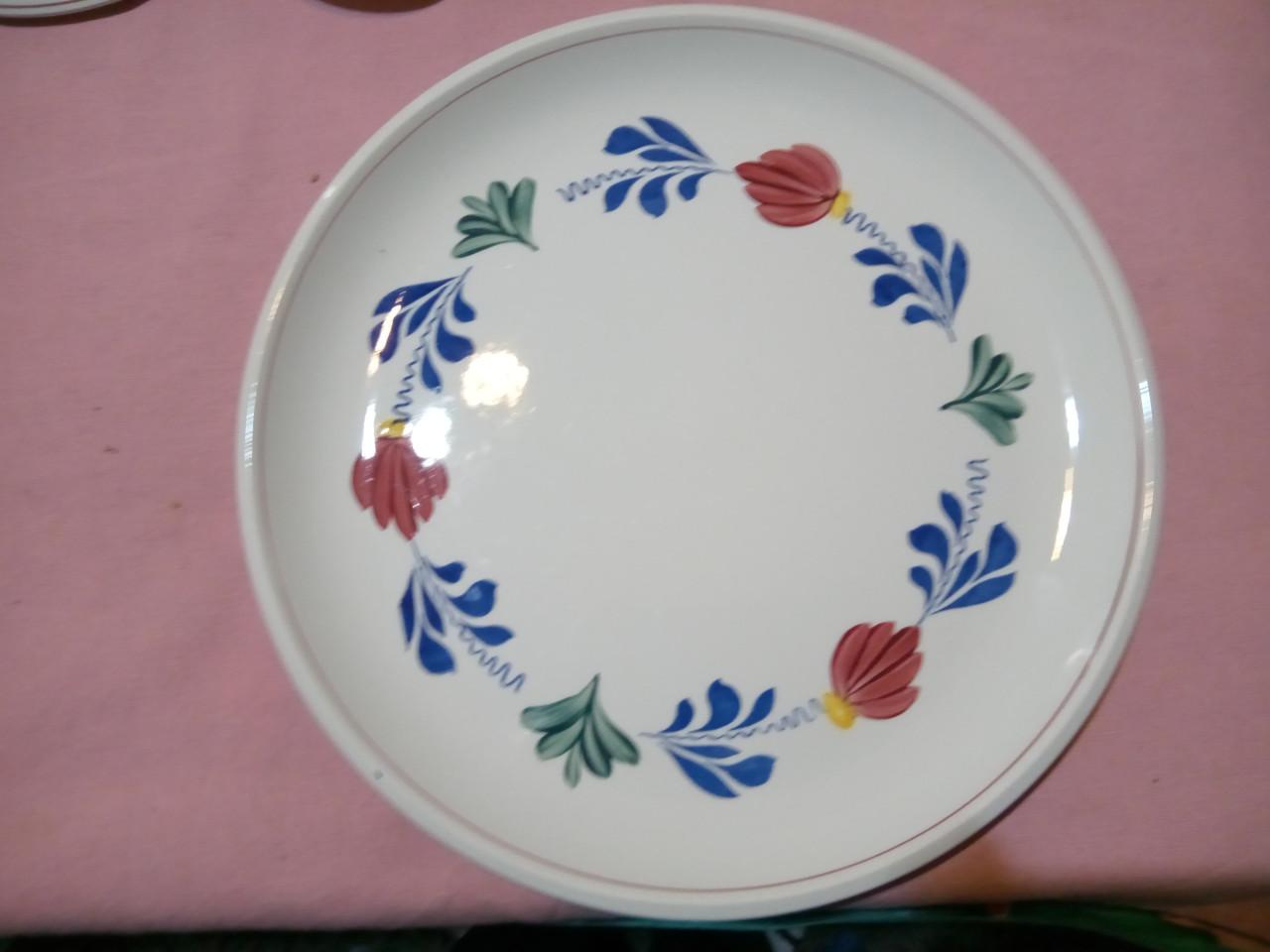 Veel oud Boerenbont. Villeroy en boch