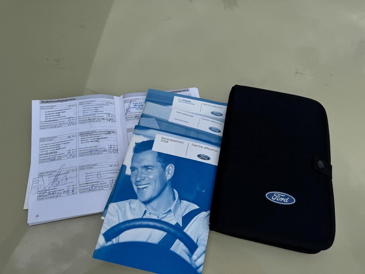 Ford Fiesta 1.25 44KW Titanium 5DRS 2011  Airco Apk Cruise Nap