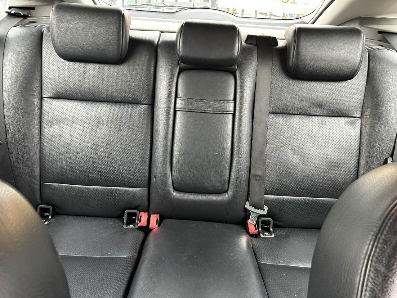 Ford Focus 2.0-16V Ghia FULL OPTION!