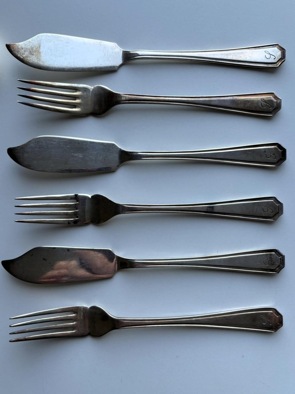 6 lepels - 3 vismessen - 3 visvorken - verzilverd