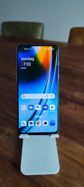 Oneplus     Nord2 5G          ram 12 gb    opslag 256