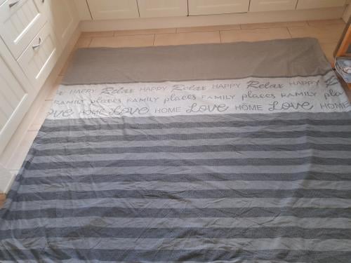 Diverse Dekbed overtrekken  220 x 220 (in goede staat )