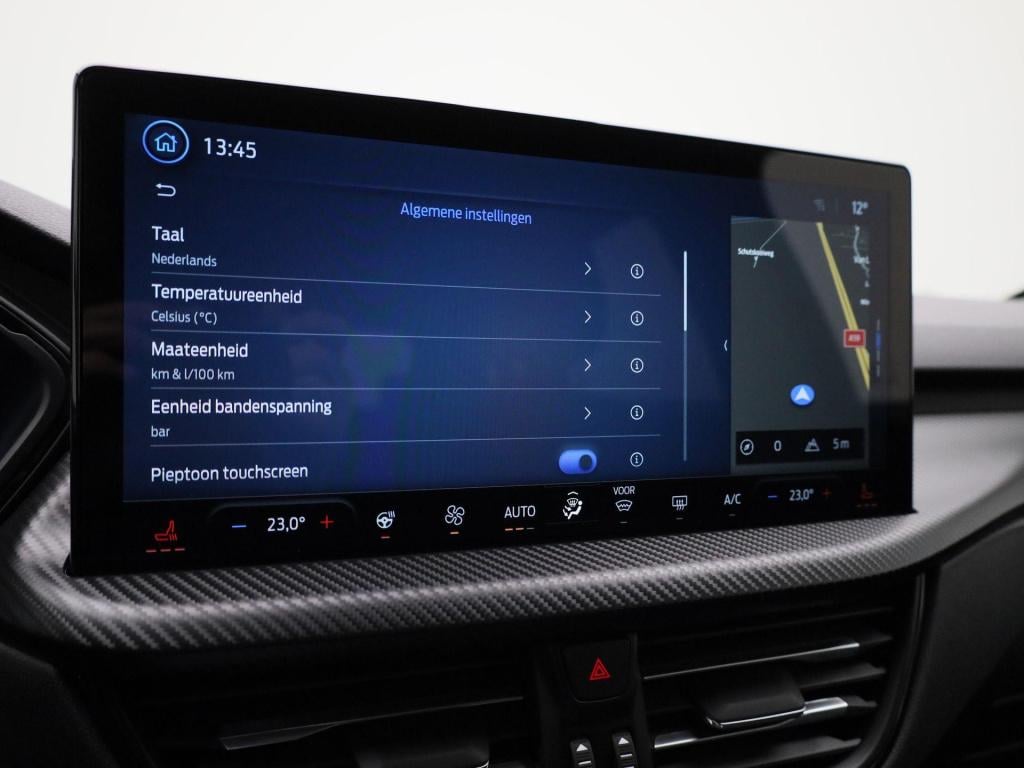 Ford Kuga st-line | climate control | cruise control | head-up display | ac