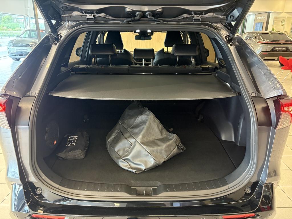 Toyota Rav4 2.5 plug-in hybrid. bi-tone+ | trekhaak |