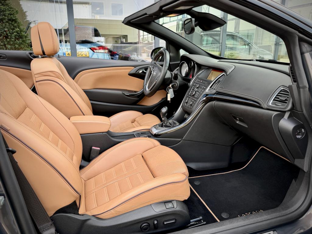 Opel Cascada 1.6 turbo innovation 200pk leder