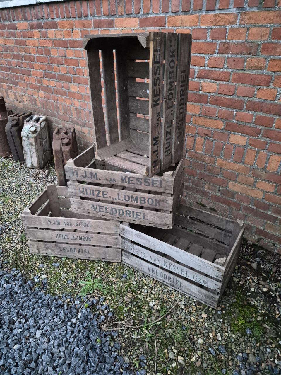 Prachtige Oude Veilingkistjes