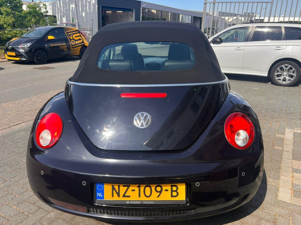 Volkswagen New Beetle cabriolet 1.6 highline
