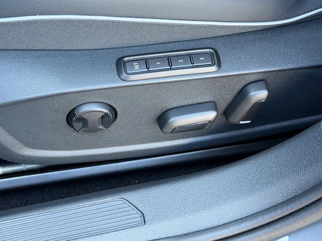 Volkswagen Golf 1.5 ehybrid 272pk gte | panoramadak | leder | 360 camera | 