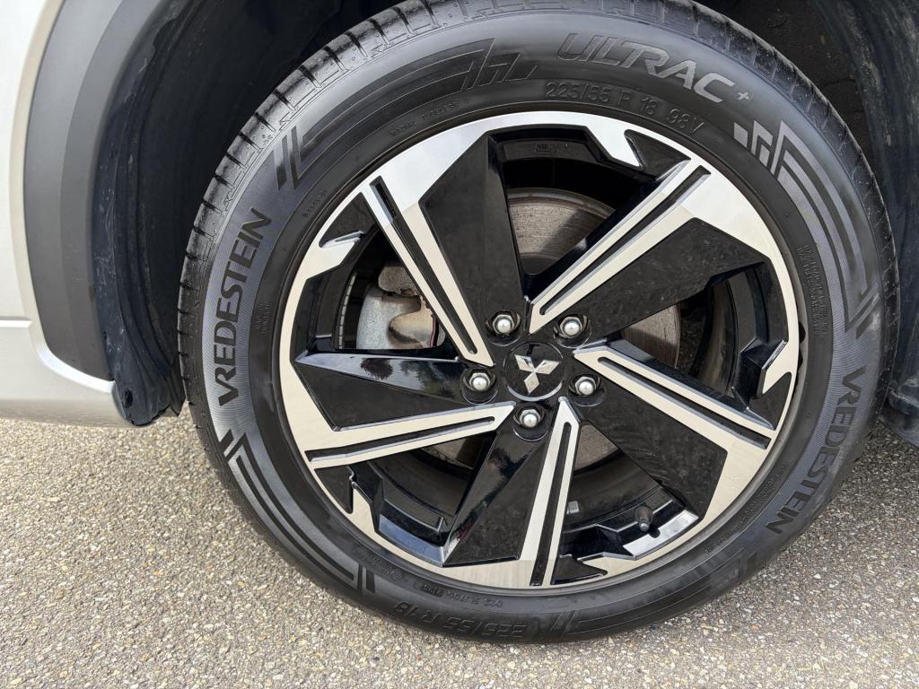 Mitsubishi Eclipse Cross 2.4 phev instyle