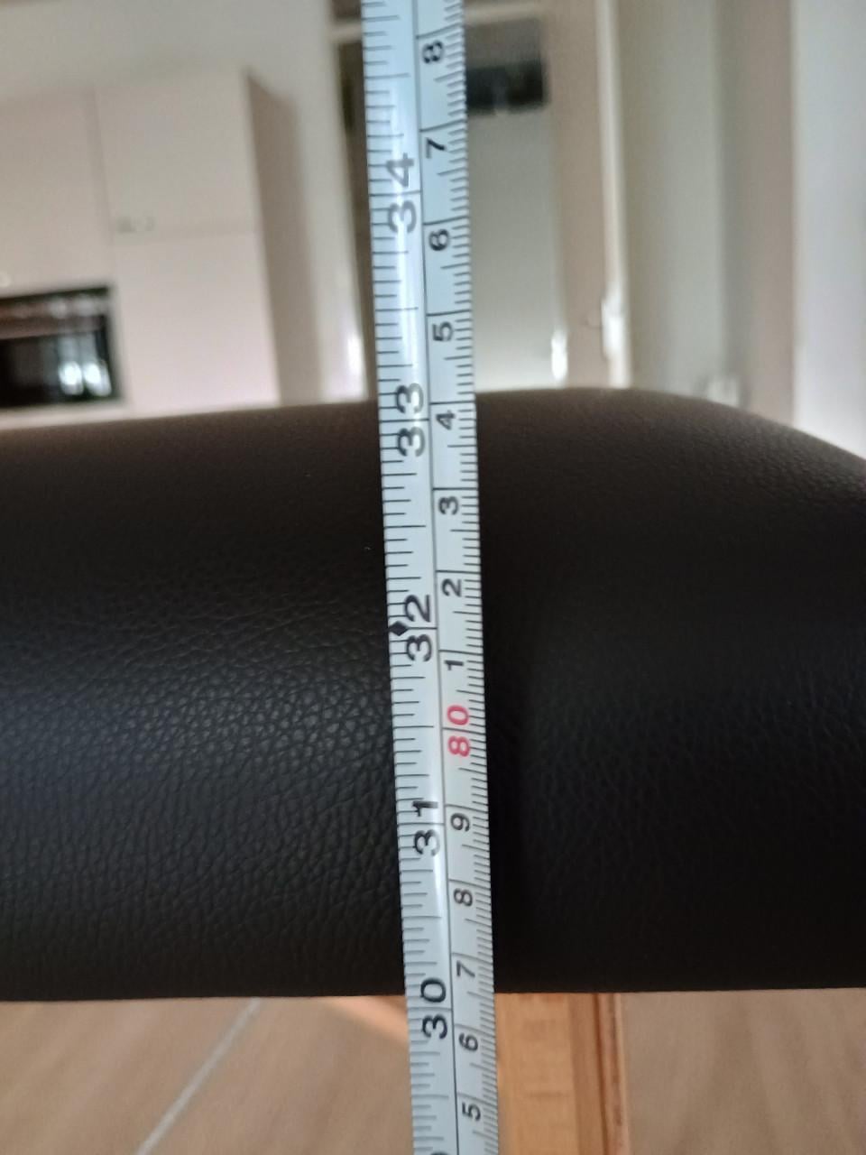 Te koop: massagetafel (in hoogte verstelbaar)