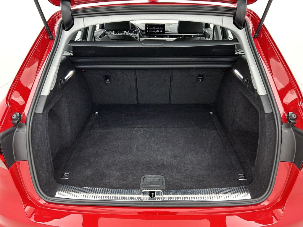 Audi A4 avant 35 tfsi advanced edition | automaat | lmv | parkeer sensoren 