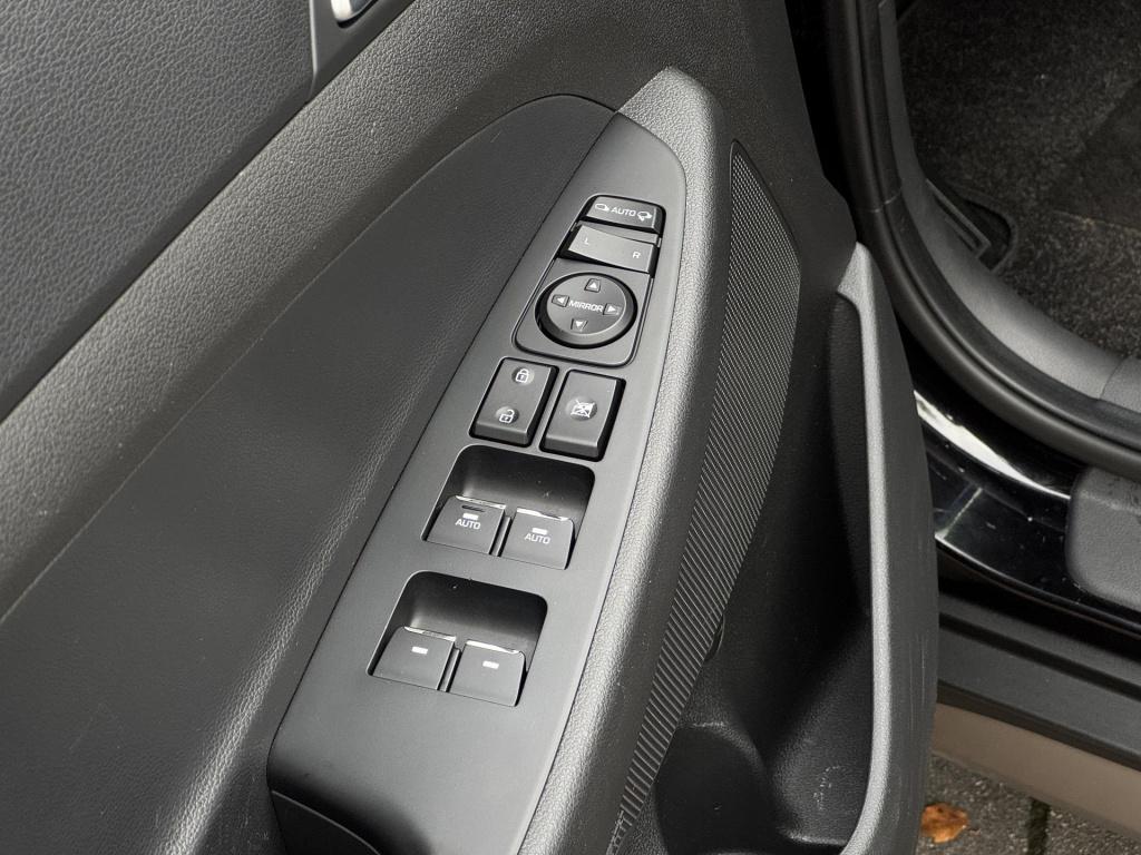 Hyundai Tucson 1.6 t-gdi premium automaat incl. trekhaak!