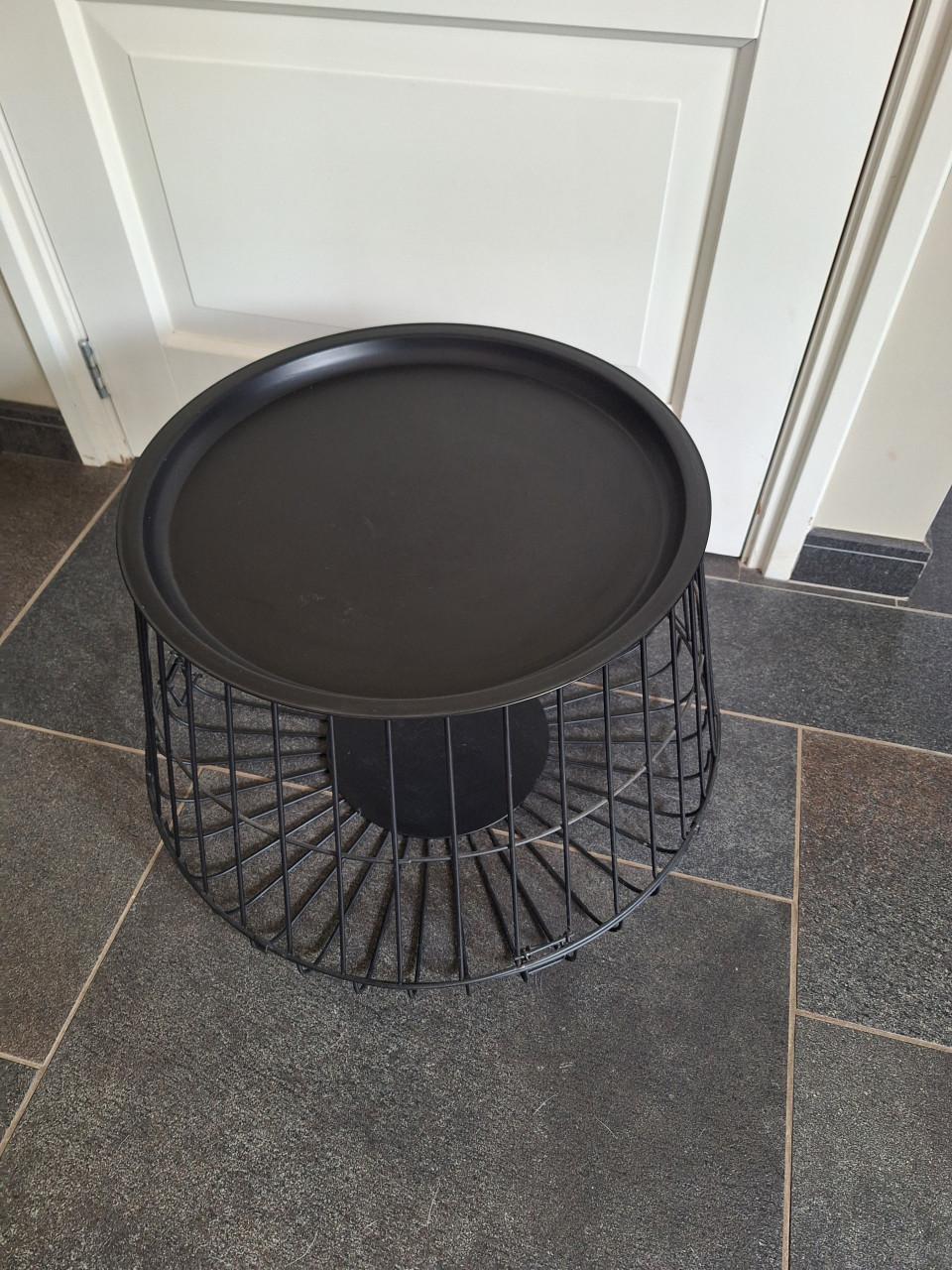 Zwarte bijzettafel