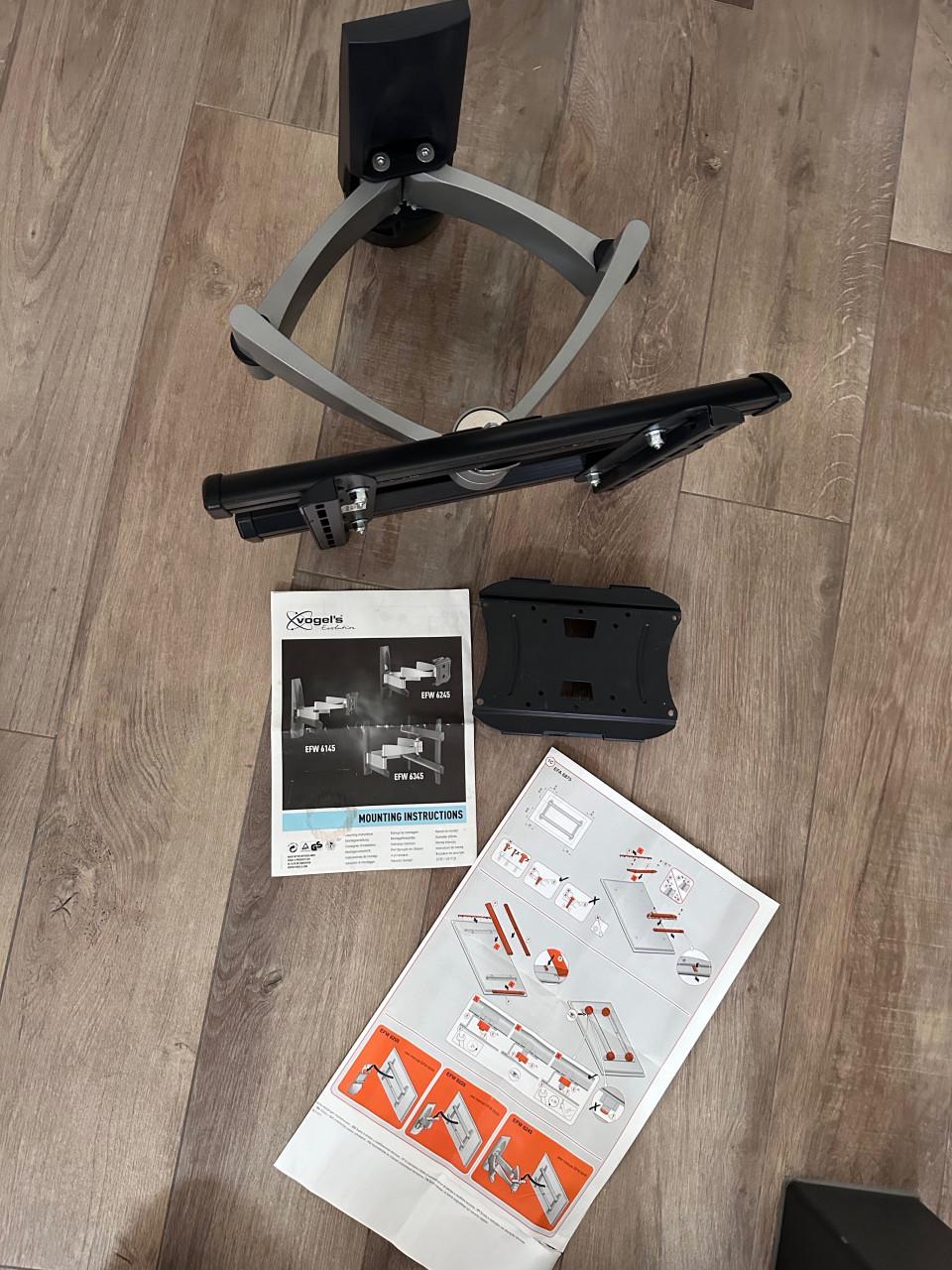 Vogel’s TV muurbeugel