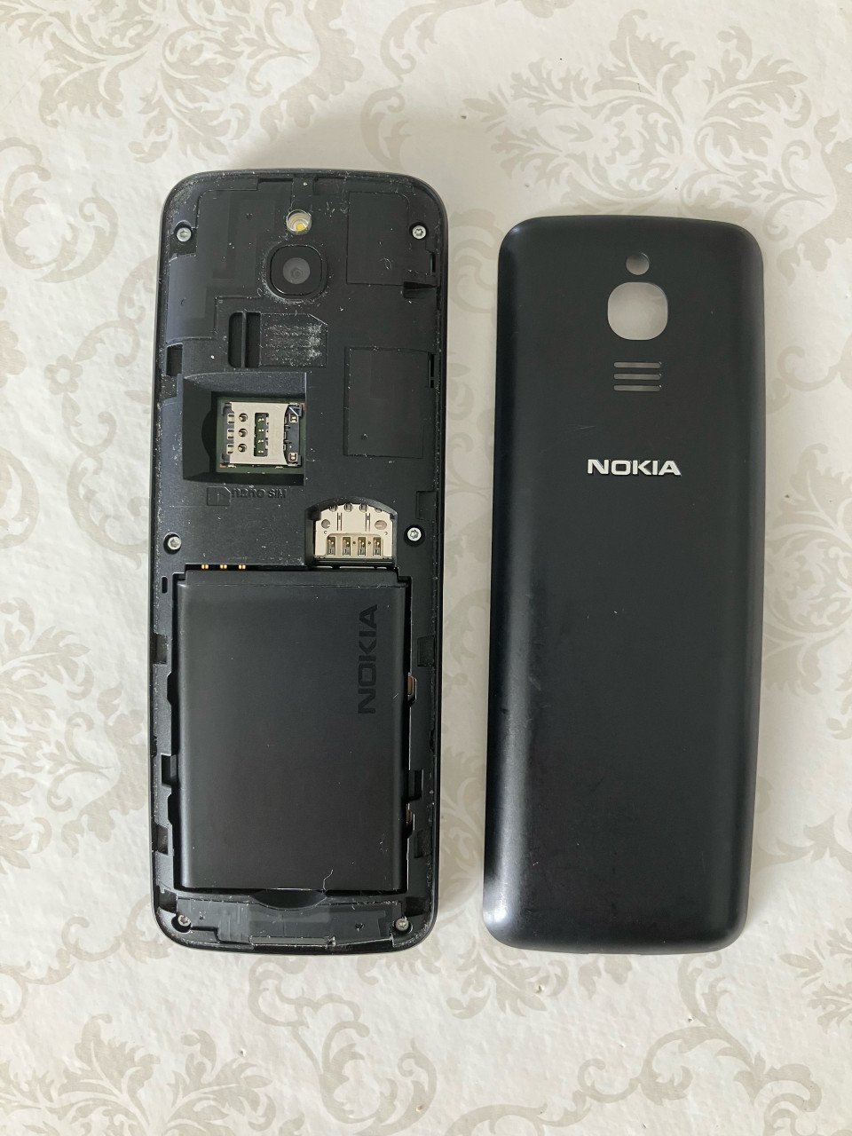 Nokia 8110 4G mobiel zwart banaan vorm Dual Sim Simlock vrij telefoon