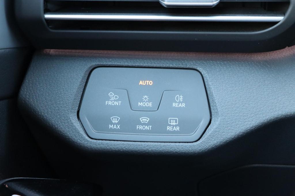 Volkswagen Id.4 first max 77 kwh | soh 92% |