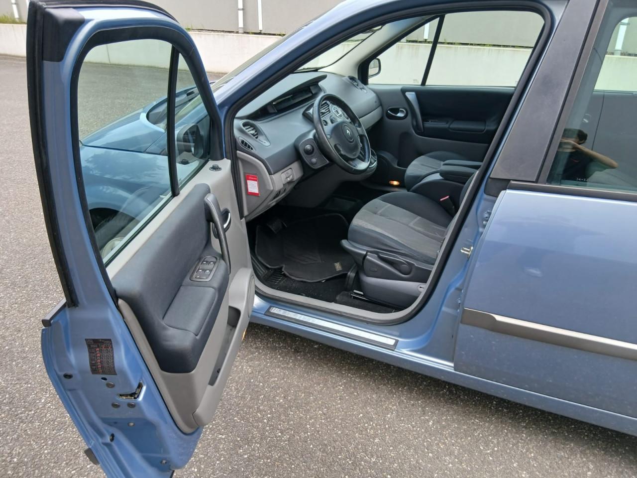 Renault Scénic 1.6-16V Tech Line