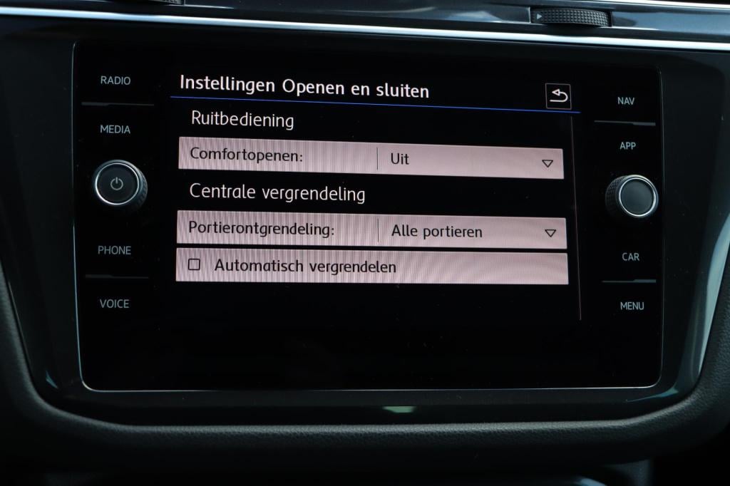 Volkswagen Tiguan 1.4 tsi act comfortline business r 150pk dsg7