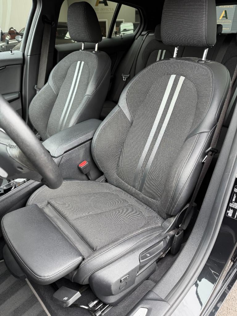 BMW 1 Serie 118i high executive - automaat