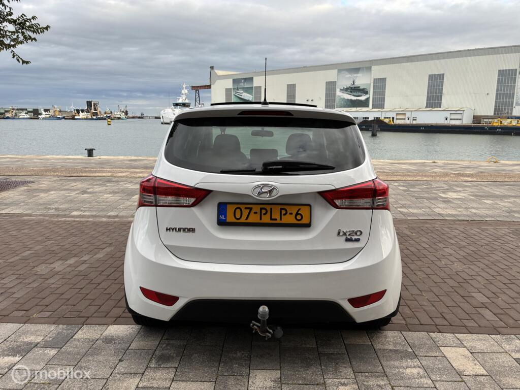 Hyundai ix20 1.4i i-Drive Panorama Dak km149.108 Nap BJ2011