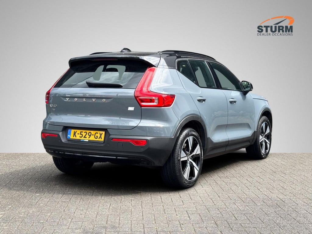 Volvo XC40 recharge p8 awd r-design 408pk | trekhaak uitklapbaar | navigati
