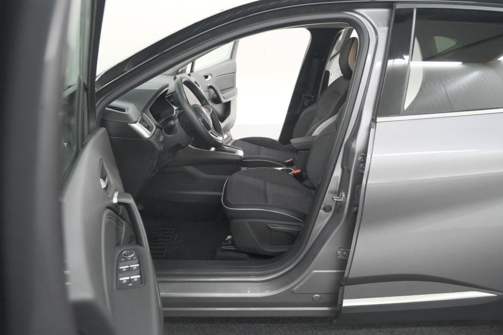 Renault Captur 1.6 e-tech full hybrid 145 techno | pack full screen | camer