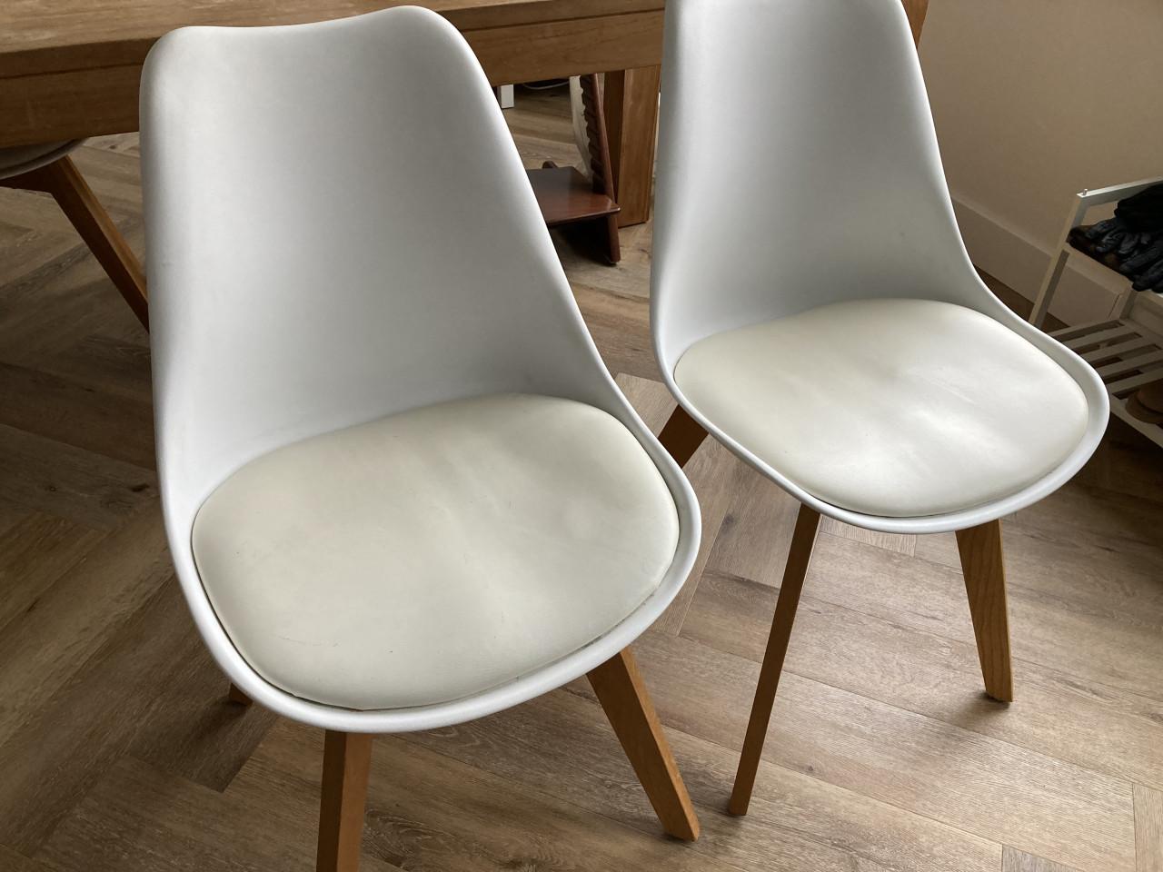 Eetkamerstoelen (4 stuks)