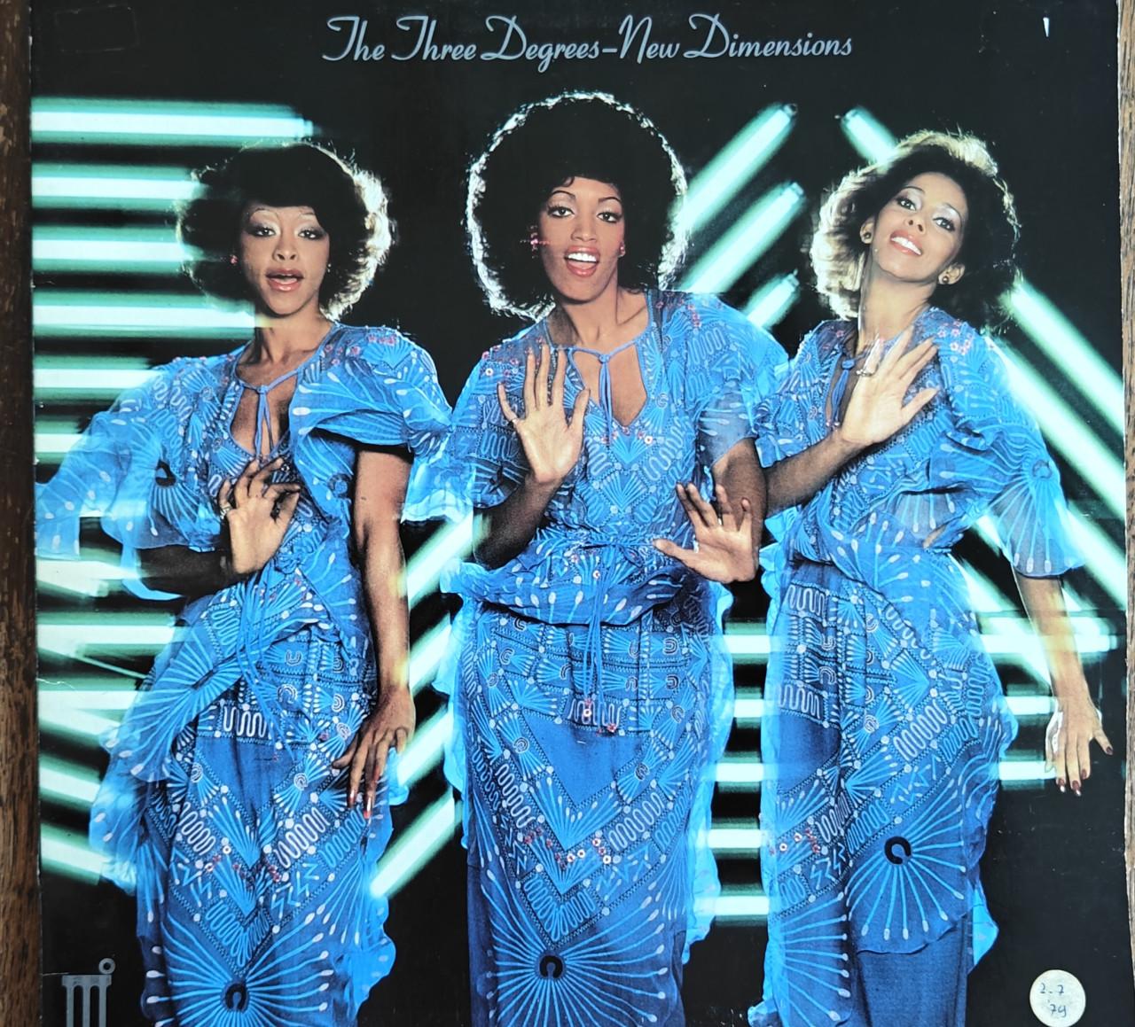 Te Koop LP The Three Degrees – New Dimensions