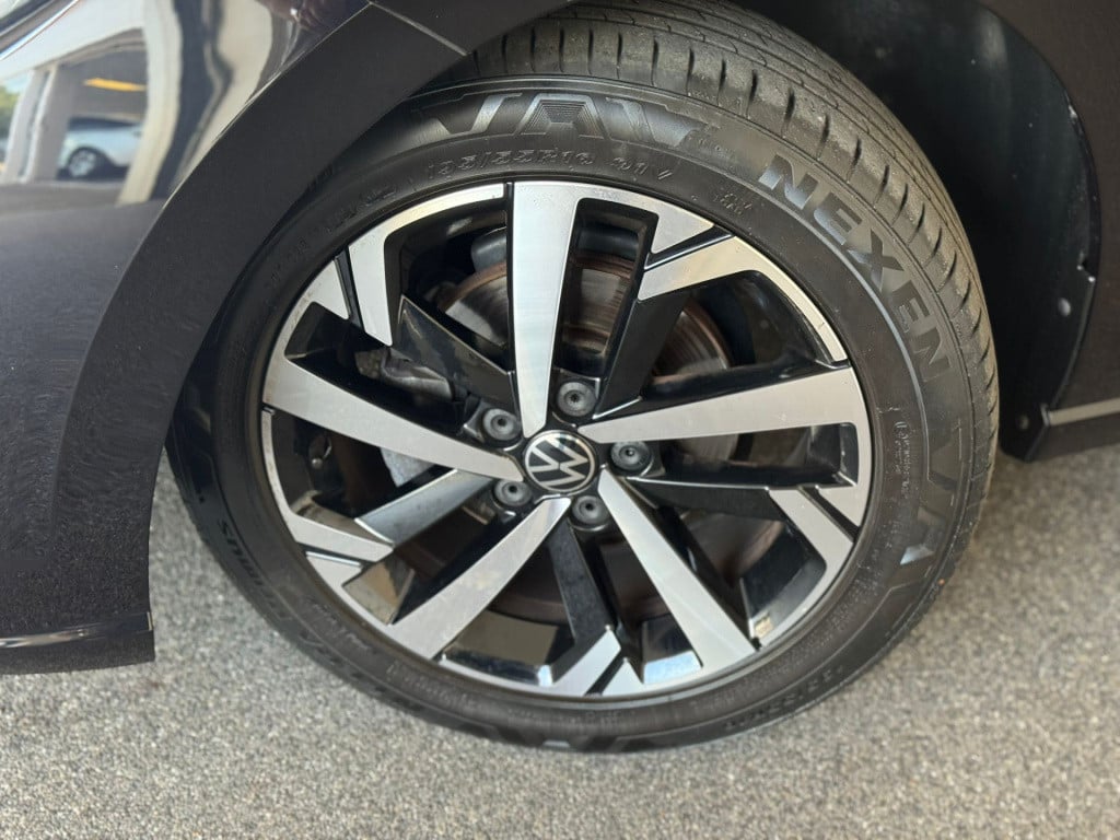 Volkswagen Polo 1.0 tsi life business