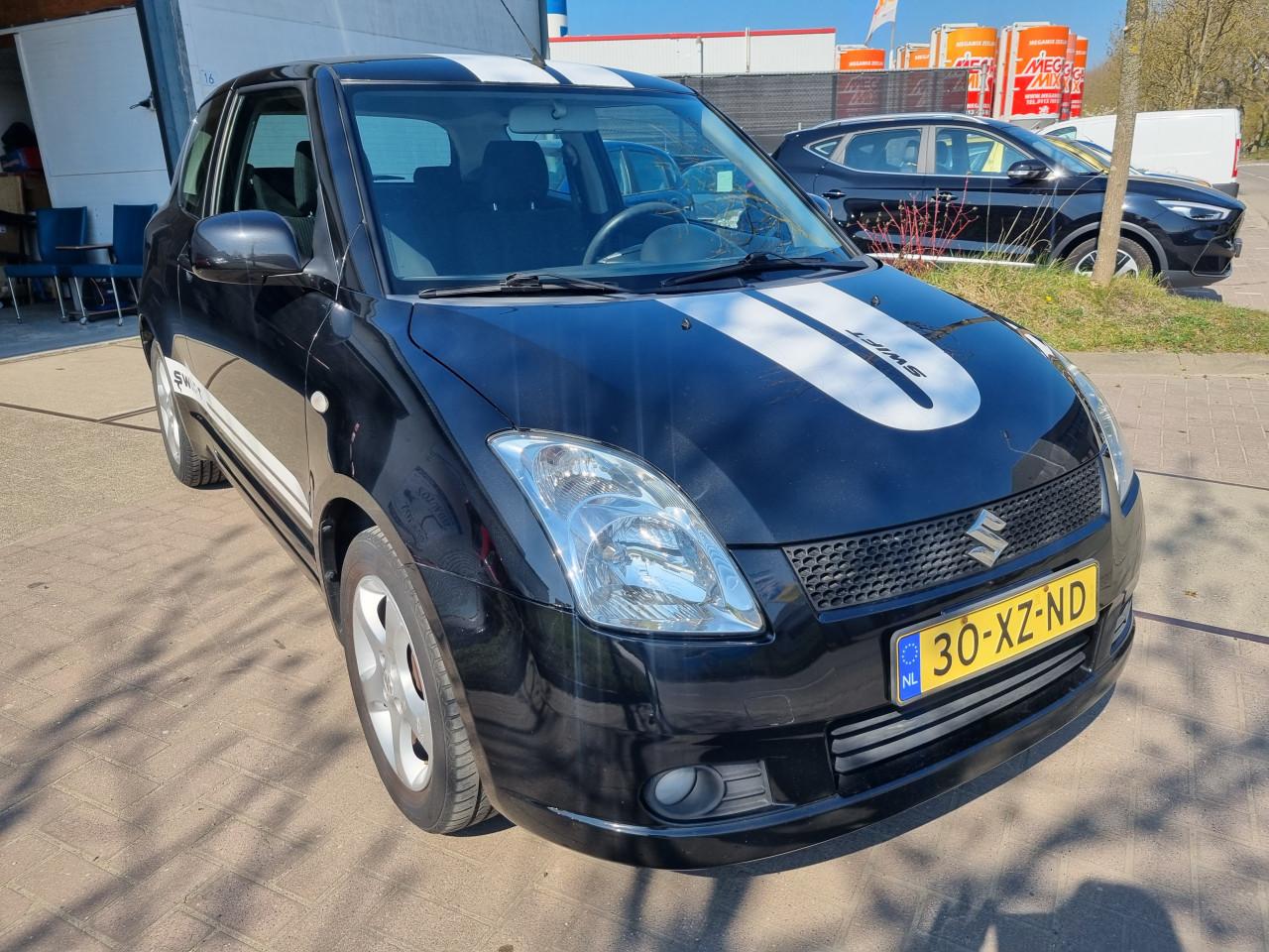 Suzuki Swift 1.3 Exclusive | 2e Eigenaar | Keyless