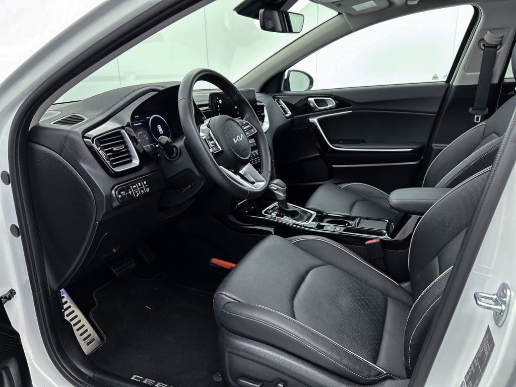 Kia Ceed Sportswagon 1.6 gdi phev executiveline | leder | panoramadak |  st
