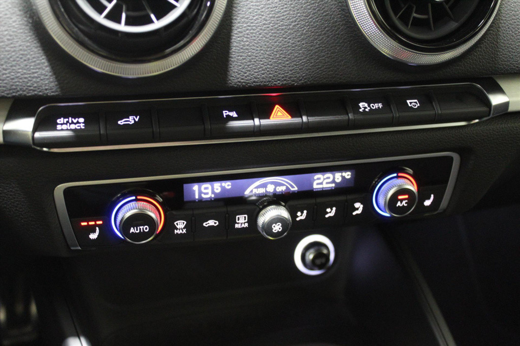 Audi A3 40 e-tron 204pk s tronic advance sport