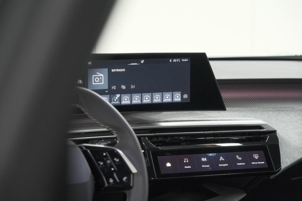 Peugeot 3008 1.2 hybrid 145 gt | camera | adaptieve cruise control | elektr