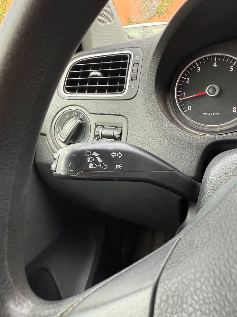 Volkswagen Polo 1.2 tsi - bluemotion - highline - nieuwe ketting!
