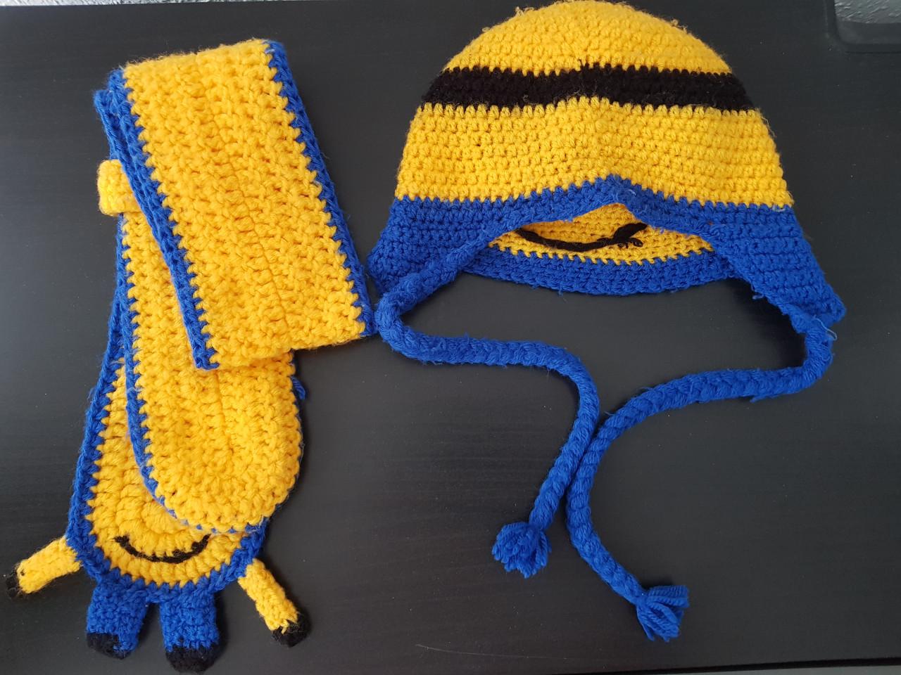 Minion gehaakte muts en sjaal