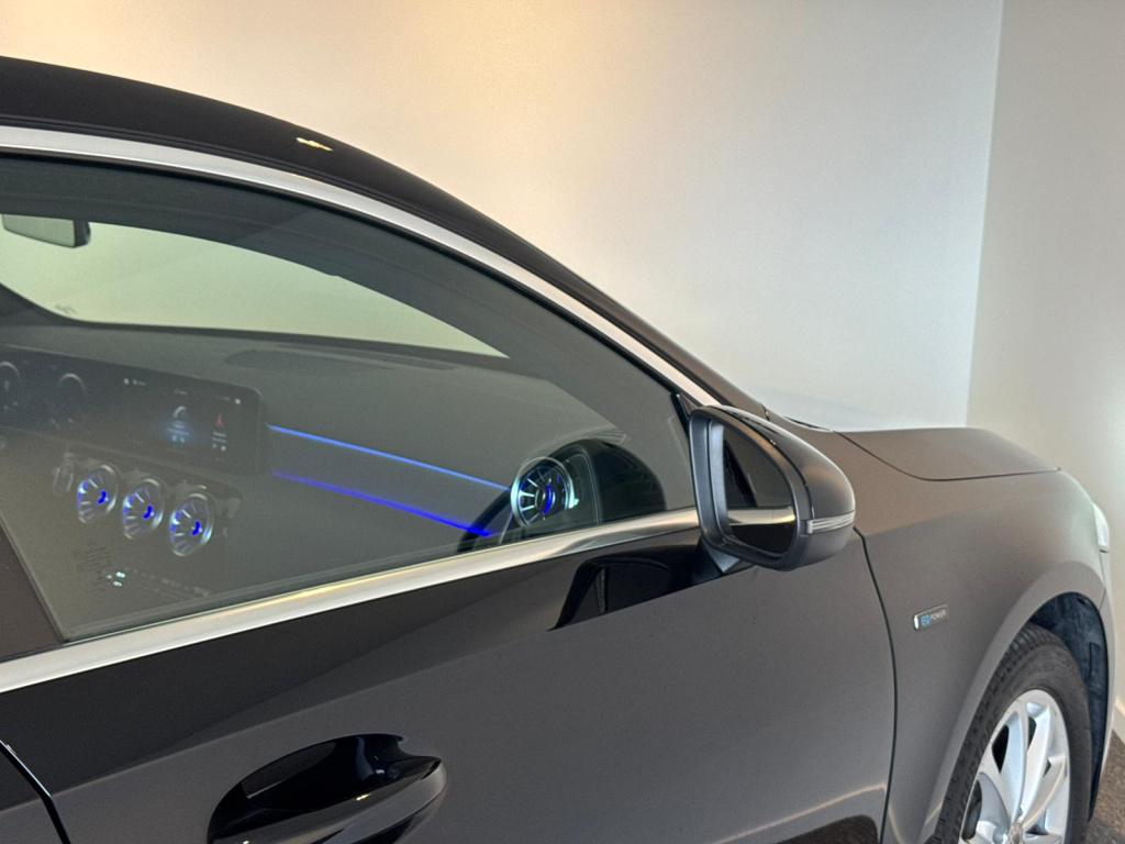 Mercedes-Benz A-Klasse 250 e business solution luxury limited