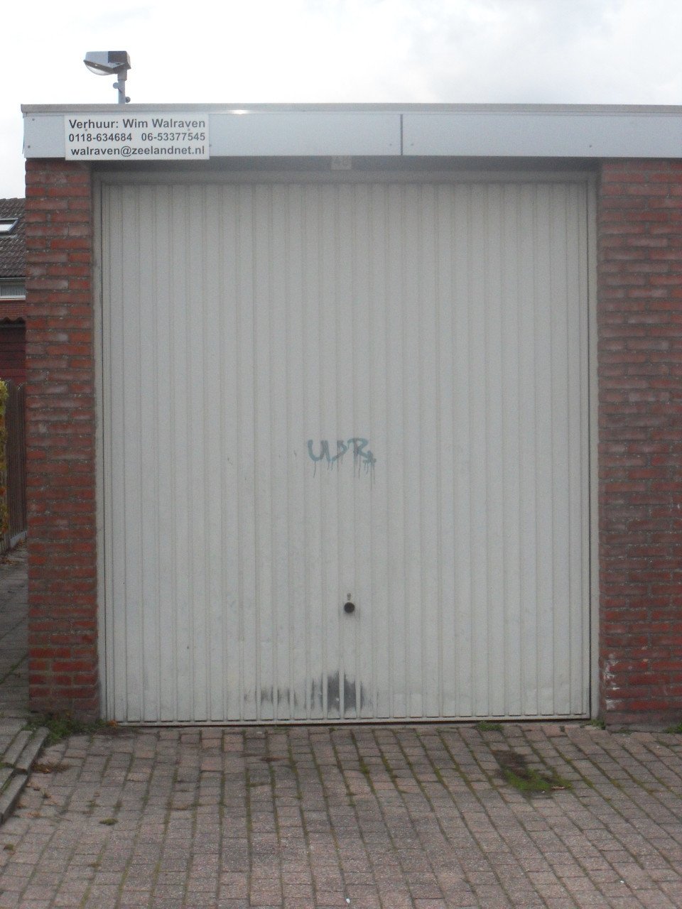 Te koop nog enkele extra hoge garageboxen in Oost-Souburg