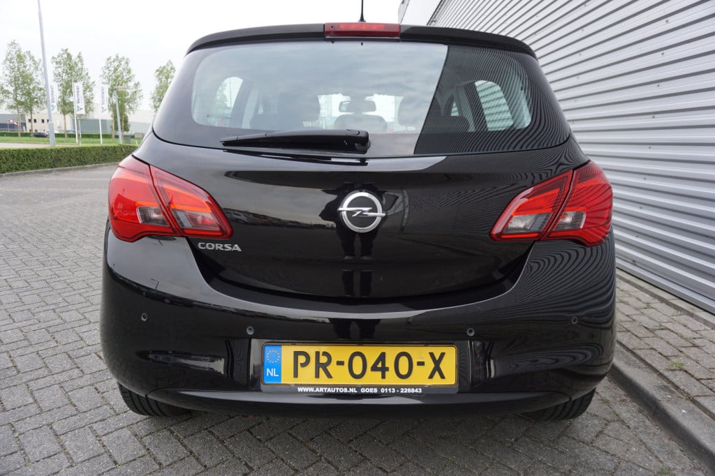 Opel Corsa 1.4 online edition airco / cruise / carplay / elektr. ramen / na
