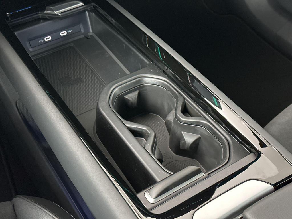 Volkswagen Id.7 limousine pro business 77 kwh 286pk black style
