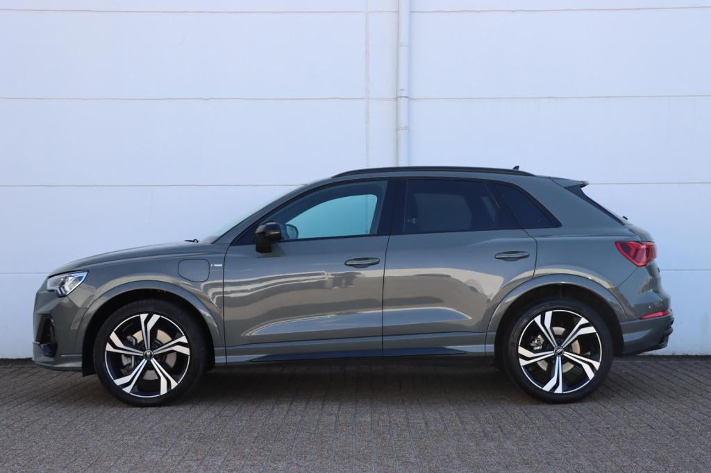 Audi Q3 45 tfsi e s edition 245pk s tronic