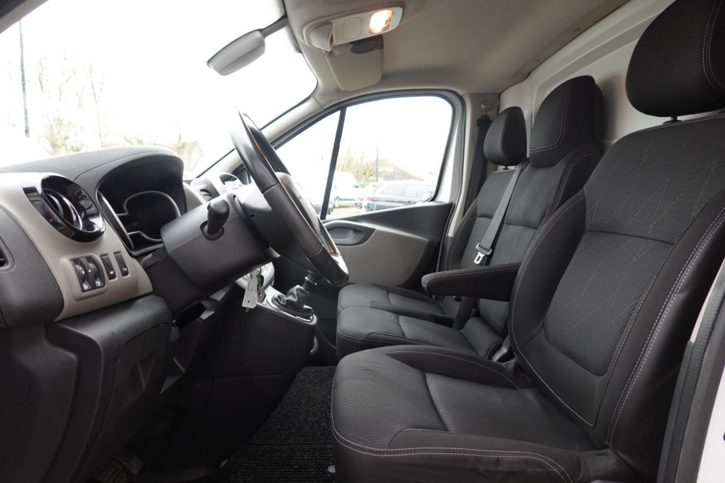 Renault Trafic 1.6 dci t27 l1h1 luxe